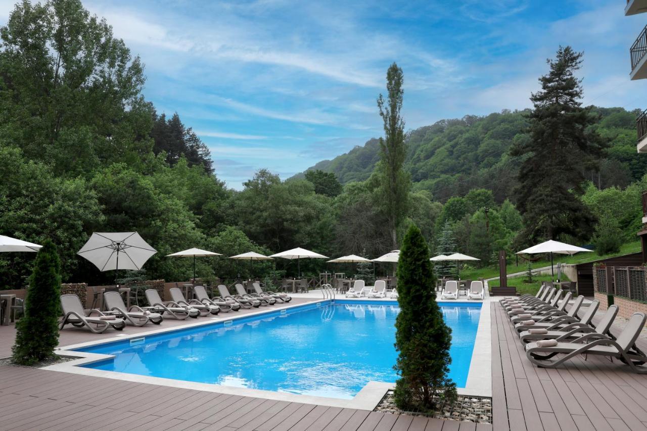 Best Western Plus Paradise Hotel Dilican Dış mekan fotoğraf