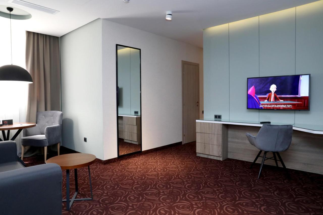 Best Western Plus Paradise Hotel Dilican Dış mekan fotoğraf